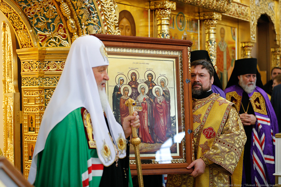 Орден для Николая: патриарх Кирилл освятил новый храм в Гусеве (фото)