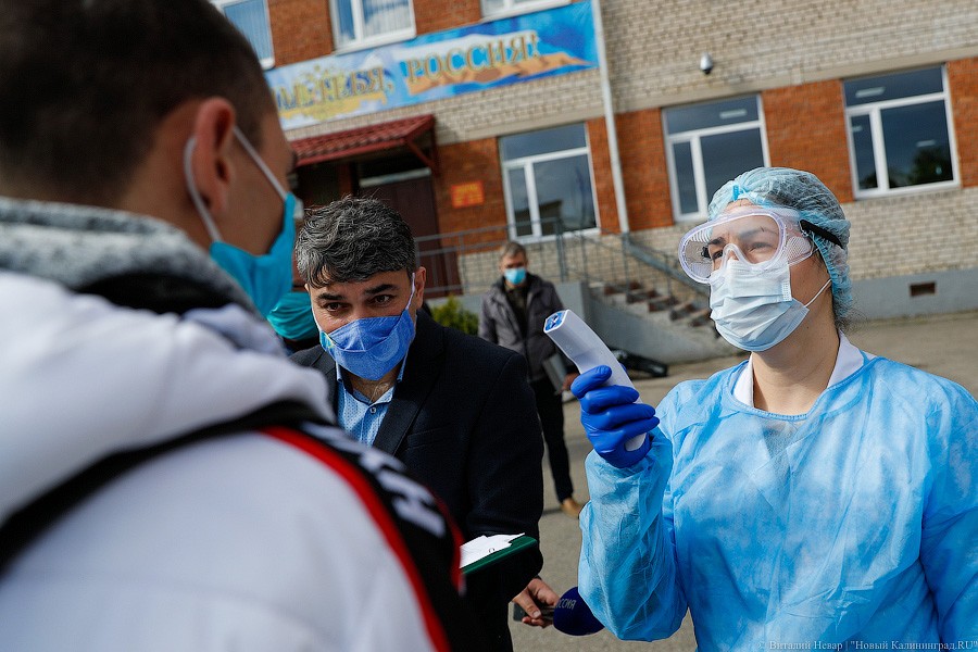 Масочный призыв: Балтфлот отправил первую команду новобранцев в воинские части