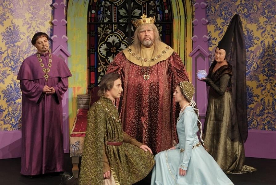 73-й театральный сезон откроет премьера «Королевская свадьба»