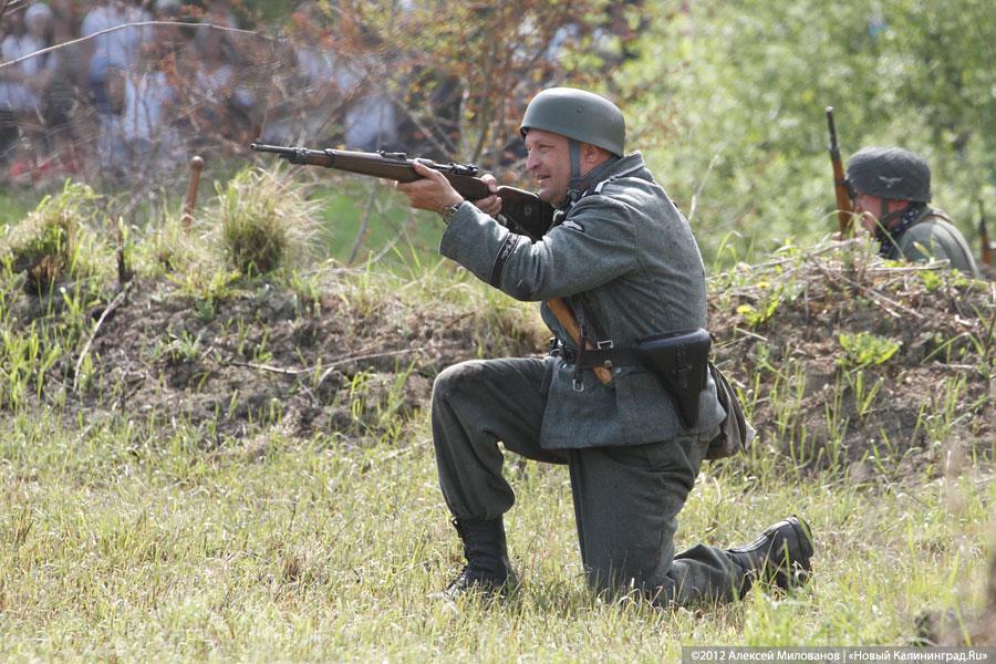 «Ещё одна победа»: фоторепортаж с реконструкции штурма форта №5