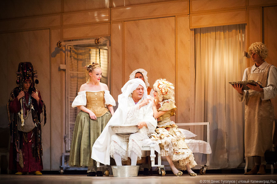 Лекарь с головы до ног: комедия «Мнимый больной» в Калининградском драмтеатре