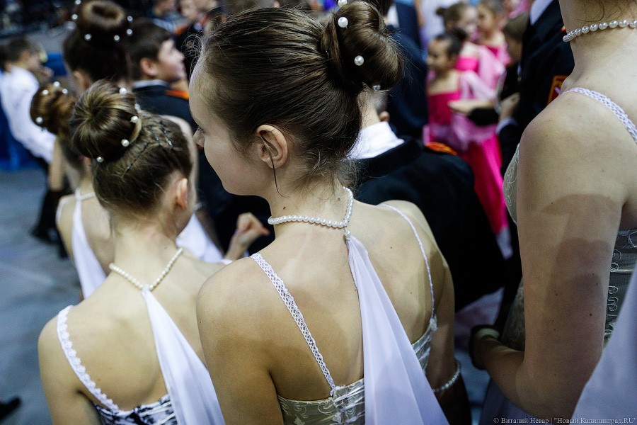 Танцы с министрами: чем запомнился кадетский бал в Калининграде