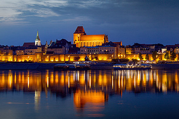 Агентство «Пеликан» приглашает встретить Новый год в готическом Торуне