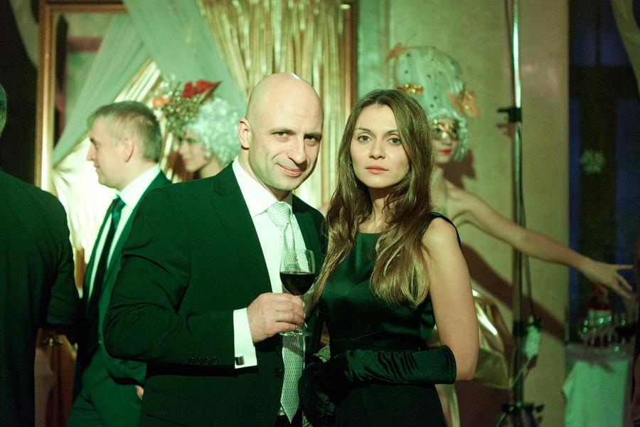 "Под звуки вальса": фоторепортаж с благотворительного бала "Янтарная корона"