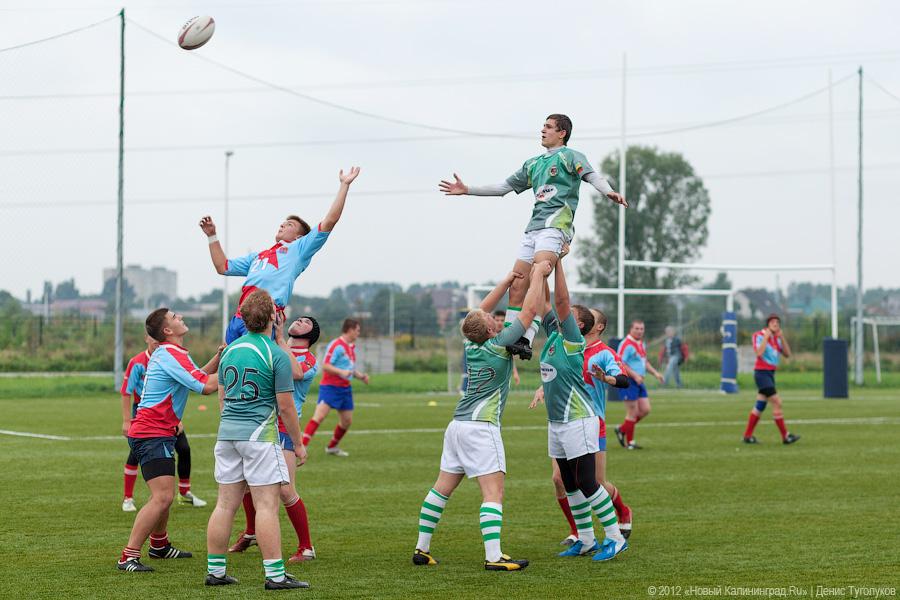 «Битва за овал»: фоторепортаж с международного турнира по регби