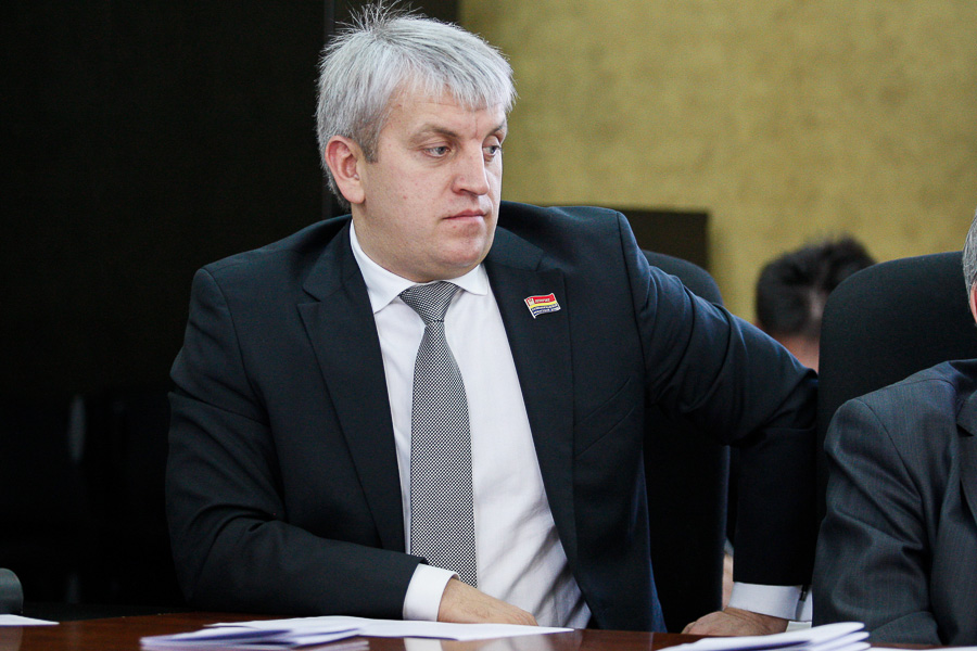 Депутату областного заксобрания Грибову в апелляции заменили условный срок на реальный