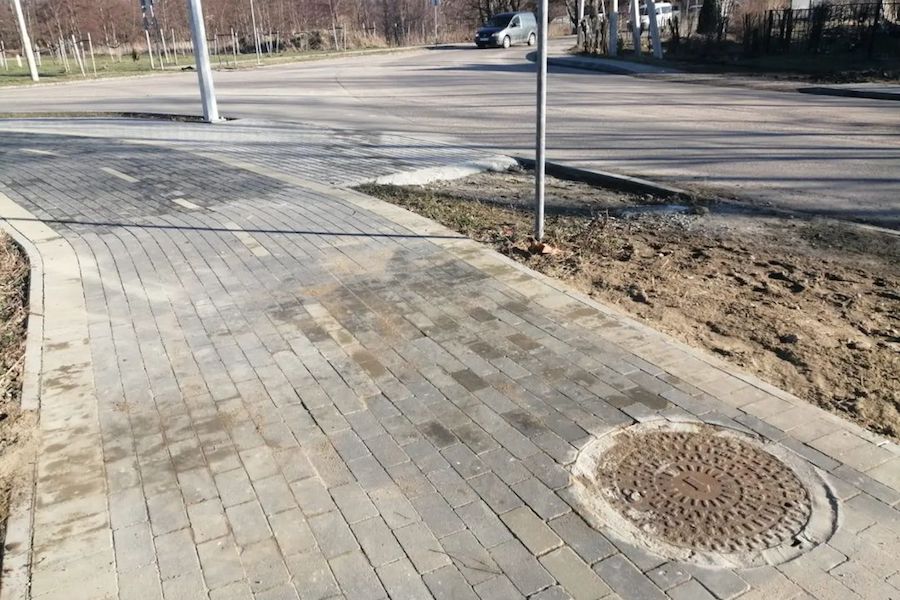 Власти сообщили об устранении провала на велодорожке от «косы до косы» (фото)