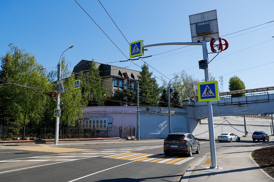 Конец мучений и брусчатки: Киевскую полностью открыли после ремонта (фото)