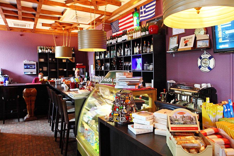 «Свистать всех на „Верфь“!»: интервью с директором кафе «Верфь» Константином Сотниковым