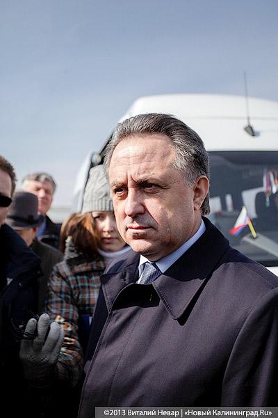 «Мутко без сапог»: фоторепортаж со стройплощадки стадиона к ЧМ-2018