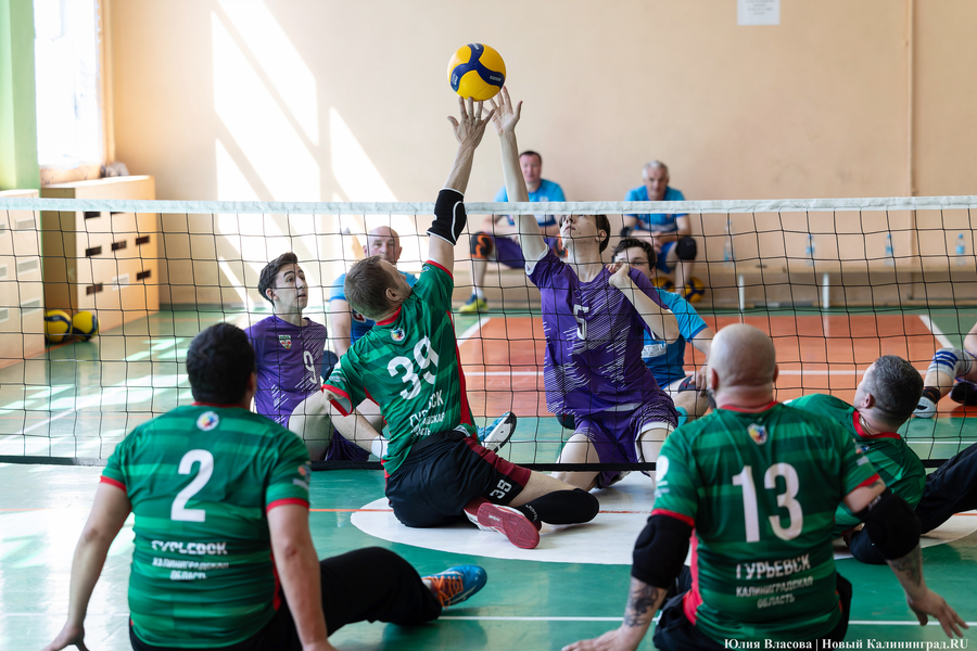 Нет ничего невозможного: в Гурьевске представили сборную области по волейболу сидя (фото)