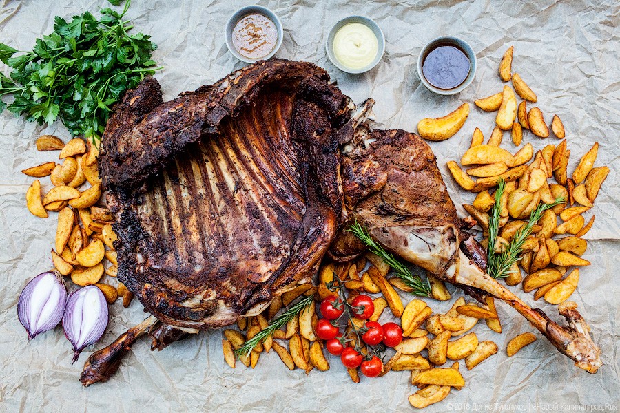 Полбарашка прямо к столу: рецепт идеального пикника от Kaiser Wurst Grill