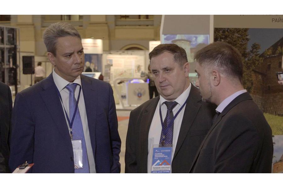 Генеральный директор ОАО «АФЖС» Андрей Шелковый, первый заместитель министра строительства Калининградской области Николай Телевяк, председатель совета директоров ГК «Терра-Запад» Артур Балаян