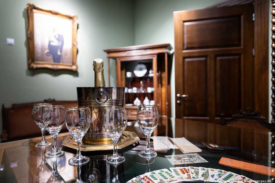 Дар мецената-анонима: в Гусев переехала коллекция реставратора из Петербурга (фото)