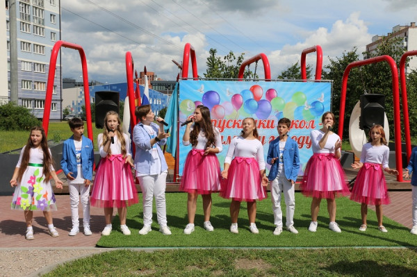 Современная школа искусств заканчивает дополнительный набор