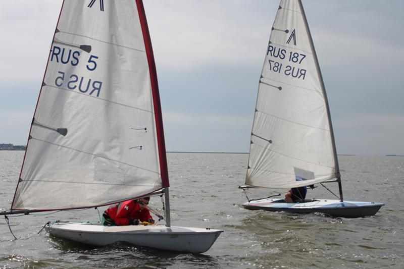 «Все получит победивший»: репортаж с первенства области в классе «Оптимист»
