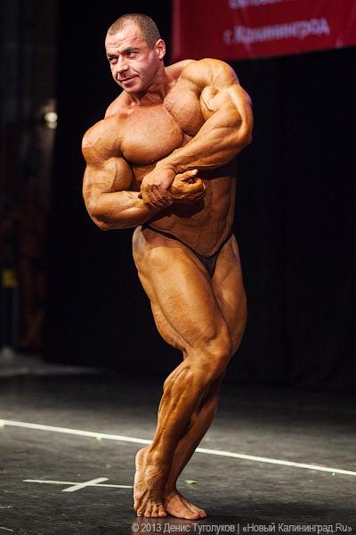 Сильные мира сего: в Калининграде прошел чемпионат по бодибилдингу и фитнесу