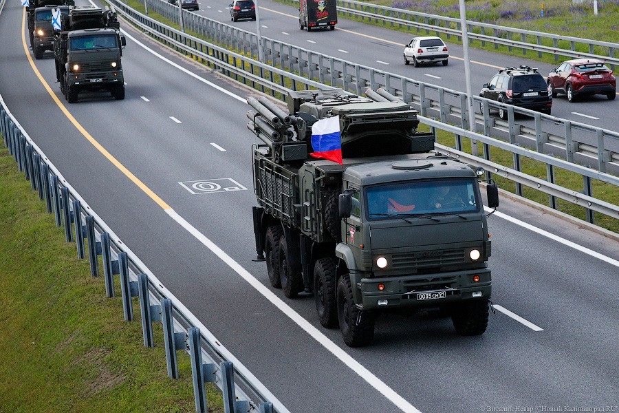 Люпины и «Гиацинты»: передислокация военной техники для парада в Калининграде (фото)