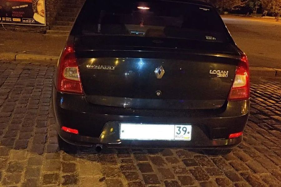 В Калининграде два автомобиля насмерть сбили мужчину на пешеходном переходе