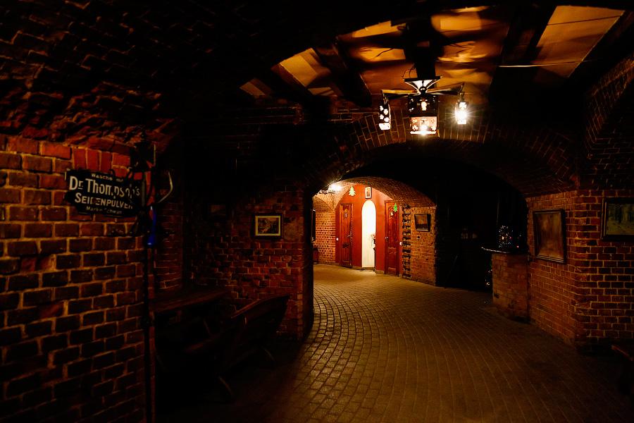 «С приходом Цуканова началась война»: как выселяют арендаторов Башни Врангеля