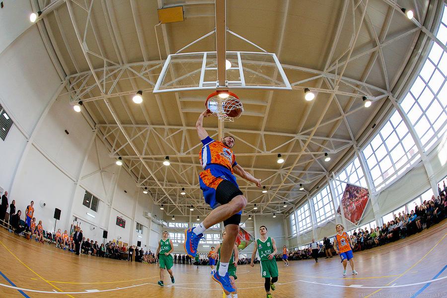 11 декабря: в Зеленоградске открыли ФОК