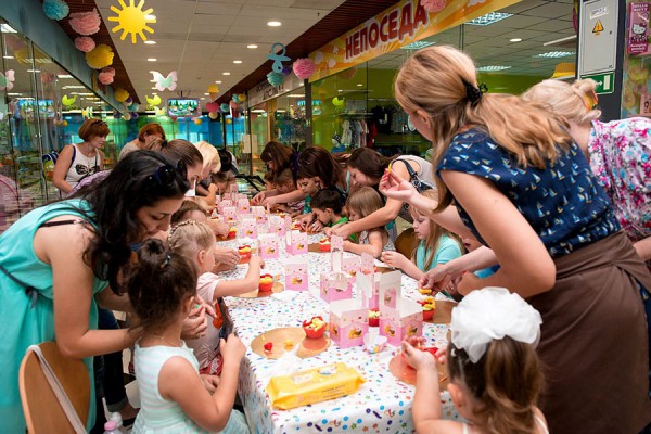 Приглашаем на осенний переполох в «Мега Дети»: программа на 10 сентября