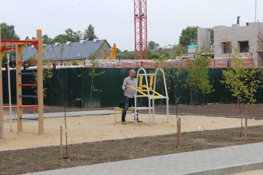 Новая детская площадка во дворе дома №4 ЖК «Балтийская радуга»