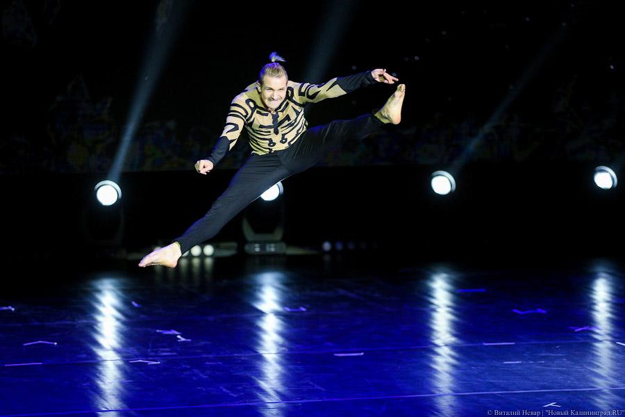 За свободу движения: финалисты шоу «Танцы на ТНТ» выступили в Театре эстрады