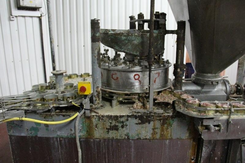 Полиция во второй раз обнаружила нелегалов на гвардейском консервном заводе (фото)