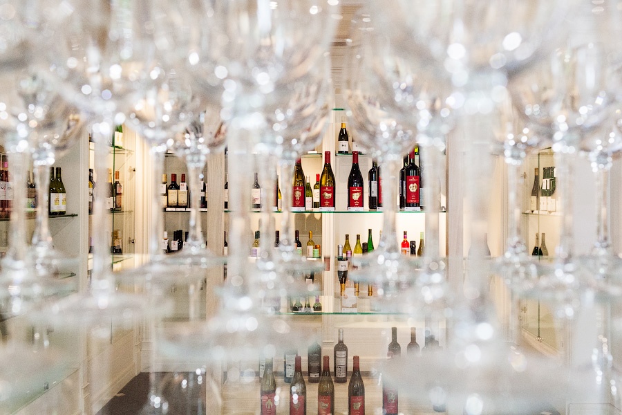  Новое место: магазин напитков «Vinifera» на улице Кутузова