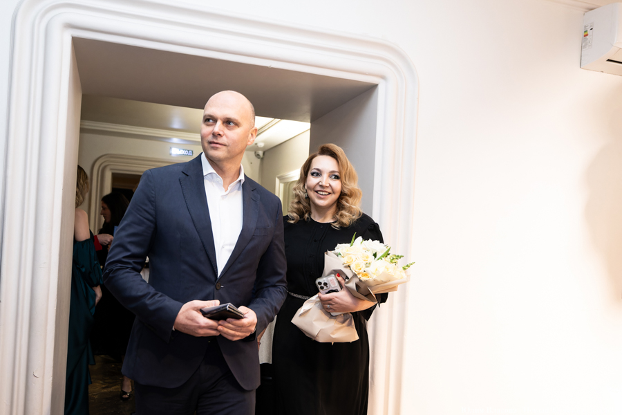 Встреча с Алихановым и диски Магомаева: как прошёл аукцион в помощь больным детям (фото)