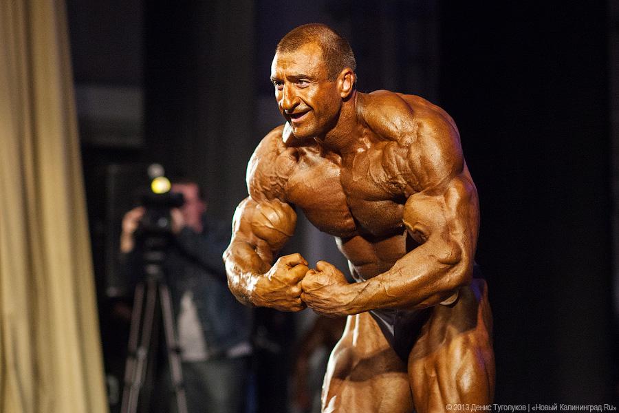 Сильные мира сего: в Калининграде прошел чемпионат по бодибилдингу и фитнесу