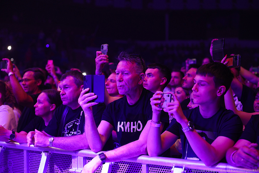 В Калининграде прошёл концерт группы «Кино». Голос Виктора Цоя оцифровали (фото)