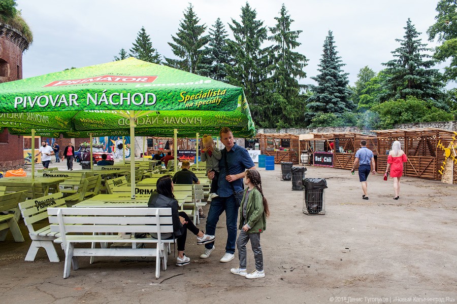 «Гастрономический» бастион: как работает новая стрит-фуд зона на Гвардейском