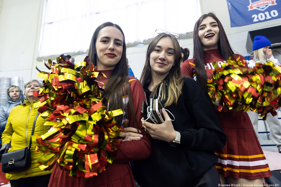 Хоккей его имени: Владислав Третьяк открыл турнир в Светлогорске (фото)