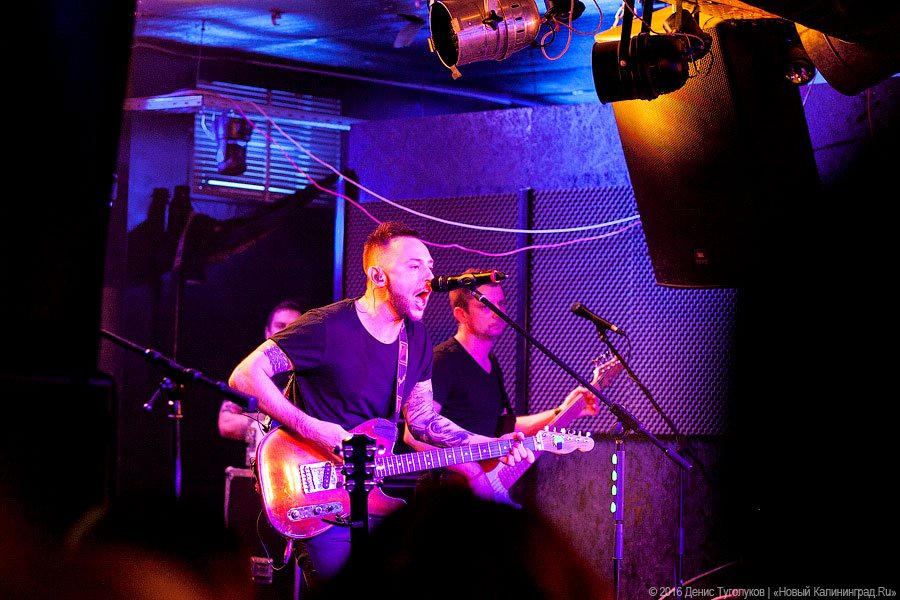 Просто такая сильная любовь: в «Ялте» с аншлагом прошел концерт «Зверей»