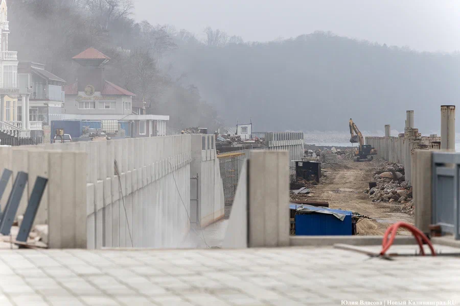 Власти рассказали, когда хотят завершить реконструкцию променада в Светлогорске
