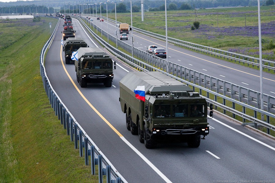 Люпины и «Гиацинты»: передислокация военной техники для парада в Калининграде (фото)