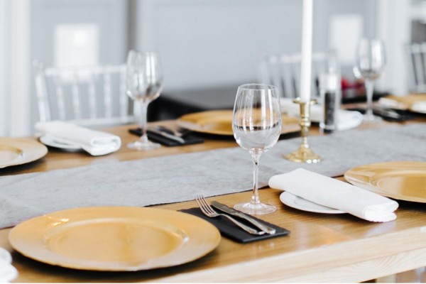 «Самим не верится, что есть такое красивое место»: новый зал в «Усадьбе» 