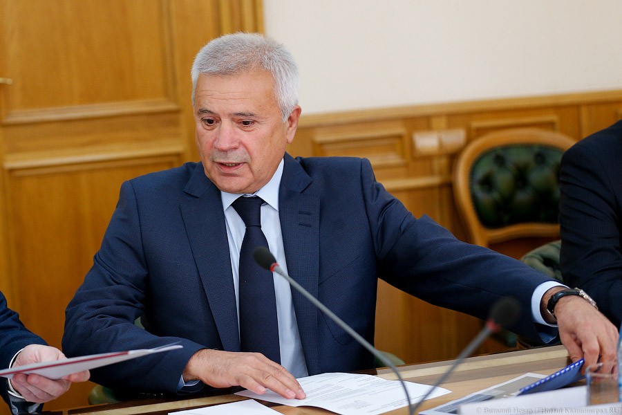 «Лукойл» отказался от продажи всех АЗС в России