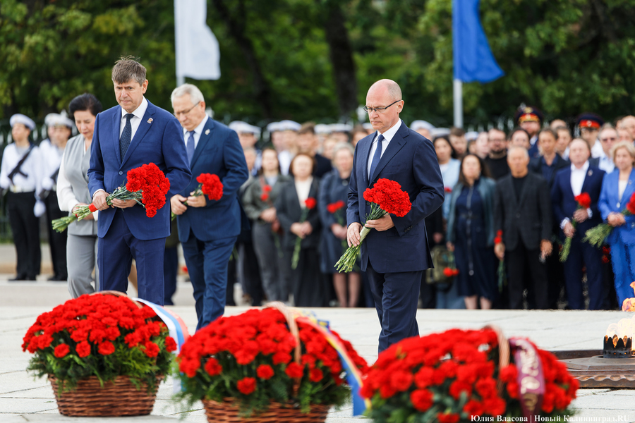 Кириенко и другие лица: в Калининграде в день 80-летия области прошла памятная церемония