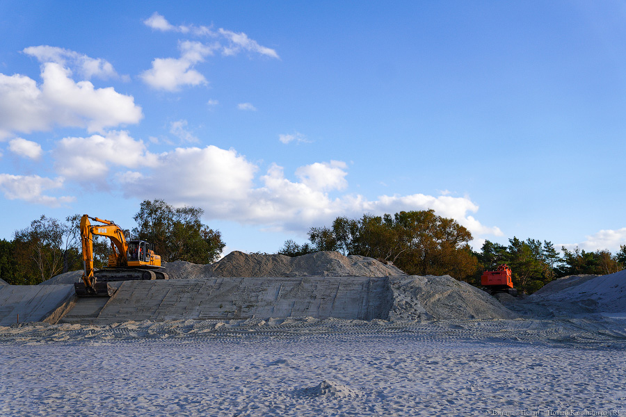 Активисты: при укреплении дюн у Зеленоградска отказались от тяжелой техники и пластика
