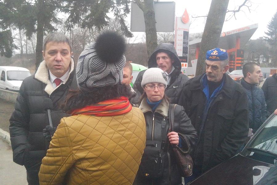 Море волнуется раз: работники мясоперерабатывающей отрасли начали митинговать (фото)