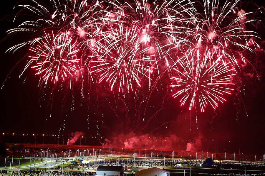 Прежние проблемы на новом месте: в Калининграде начался чемпионат фейерверков