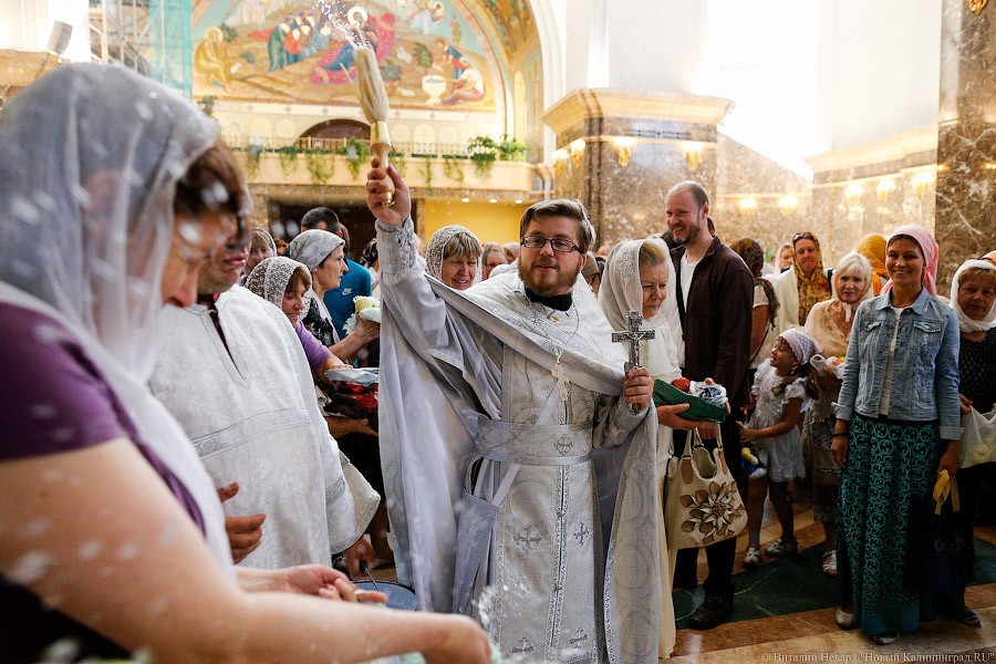 В РПЦ больше не хотят освящать оружие массового поражения