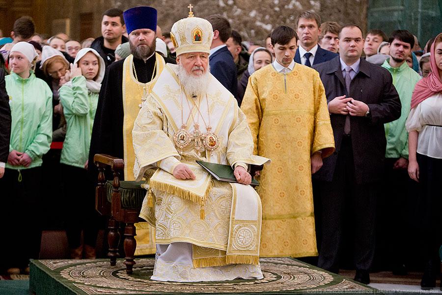 Юбилей мэра и зло одержимости: о чем патриарх Кирилл молился в Калининграде