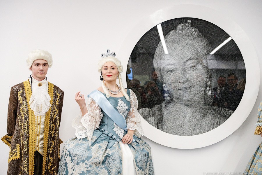 Кринолины в тумане: в «Храброво» дали бал в честь Елизаветы Петровны (фото)