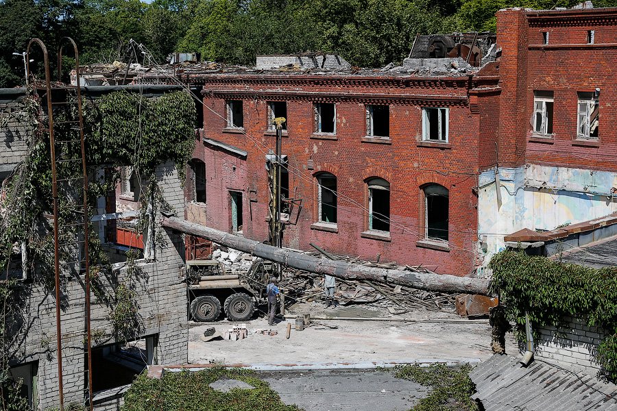 В Калининграде начали сносить здания военных казарм XIX века (фото) 