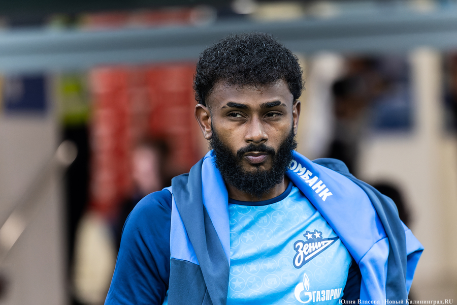 Победный гол: лучшие моменты матча между «Балтикой» и «Зенитом» (фото)