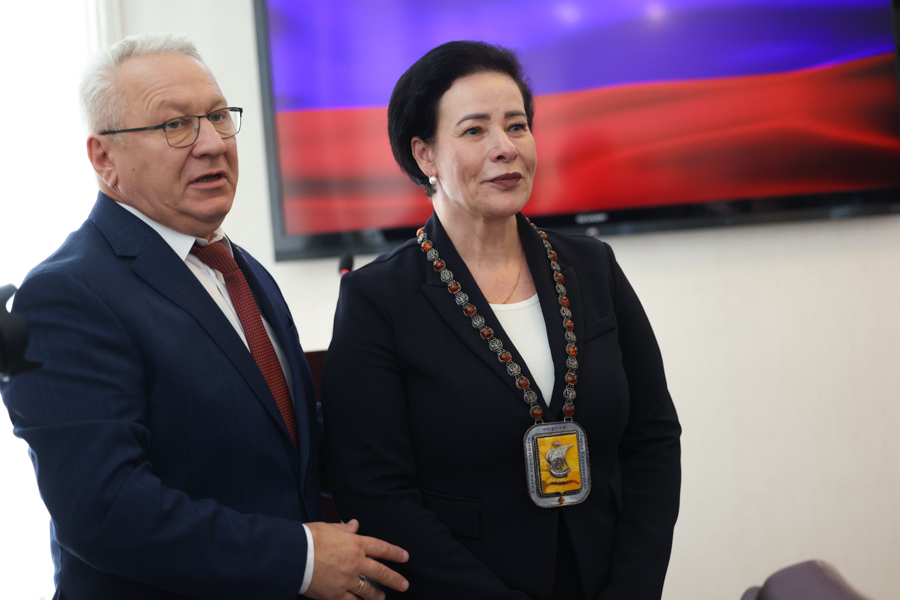7 октября: Елена Дятлова стала главой Калининграда